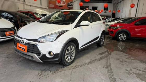 HYUNDAI HB20X 1.6 16V PREMIUM FLEX 4P AUTOMÁTICO